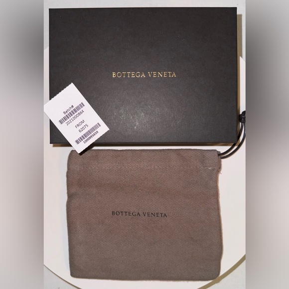 BOTTEGA VENETA INTRECCIATO IPHONE 7S PLUS & 8S PLUS PHONE CASE NEW IN BOX - Picture 11 of 14